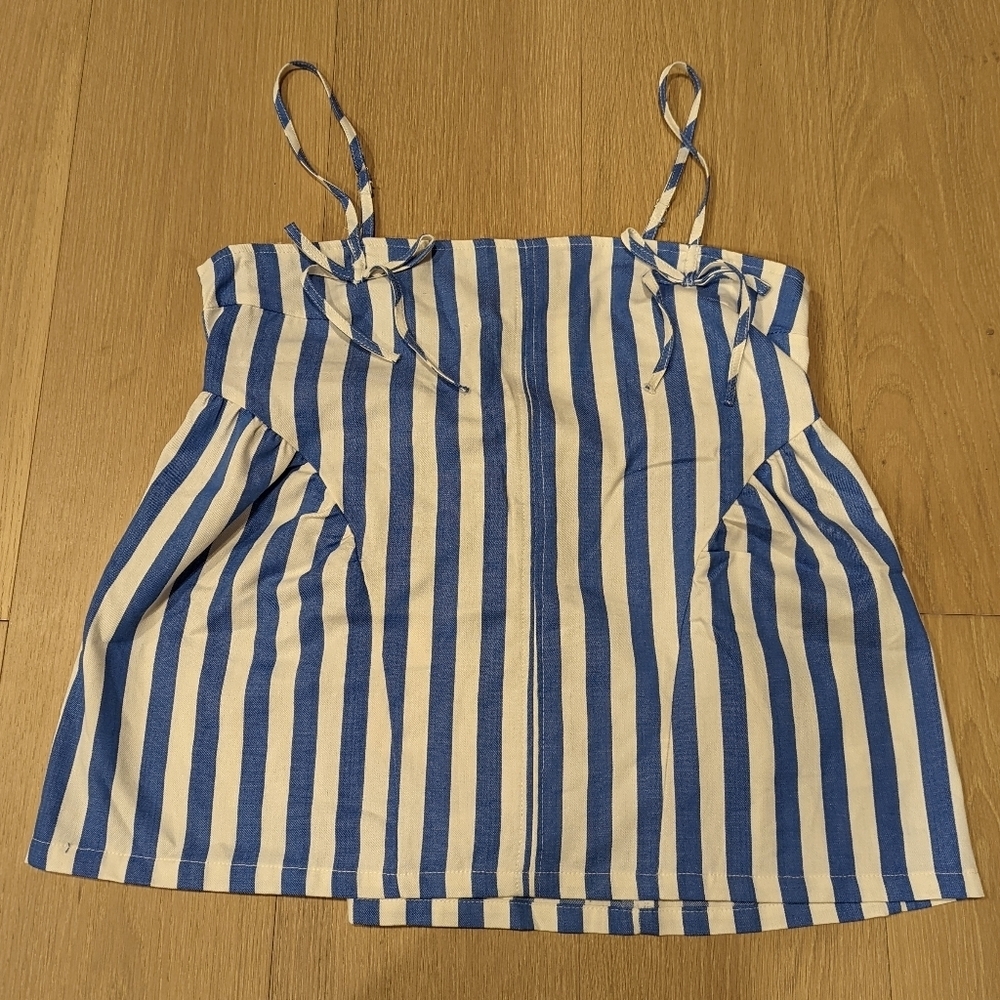 Blue and White Striped Top With Bow Detailing